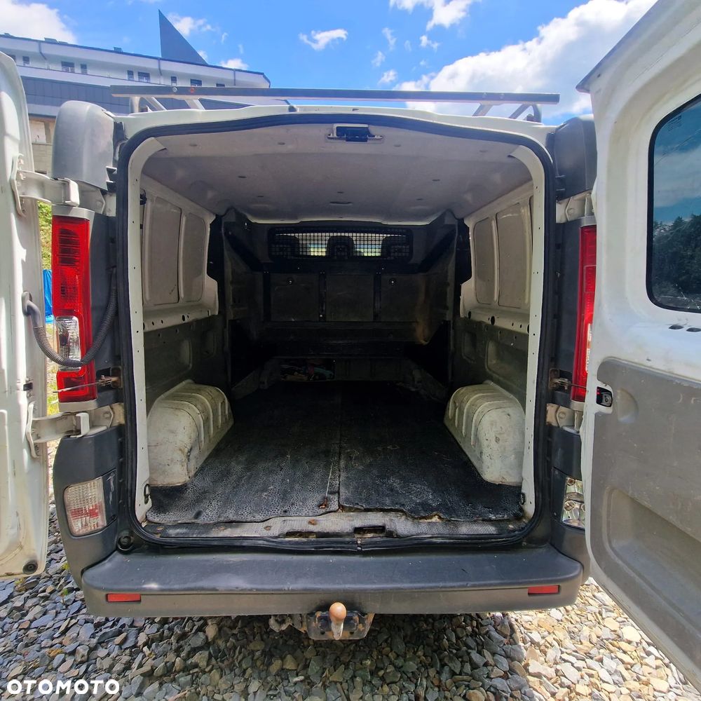 Renault Trafic - 2