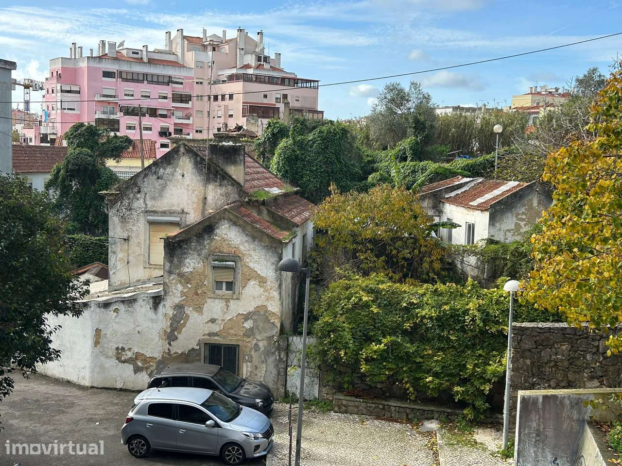 Venda Conjunta – Dois Terrenos no Centro de Agualva-Cacém - Grande imagem: 2/17