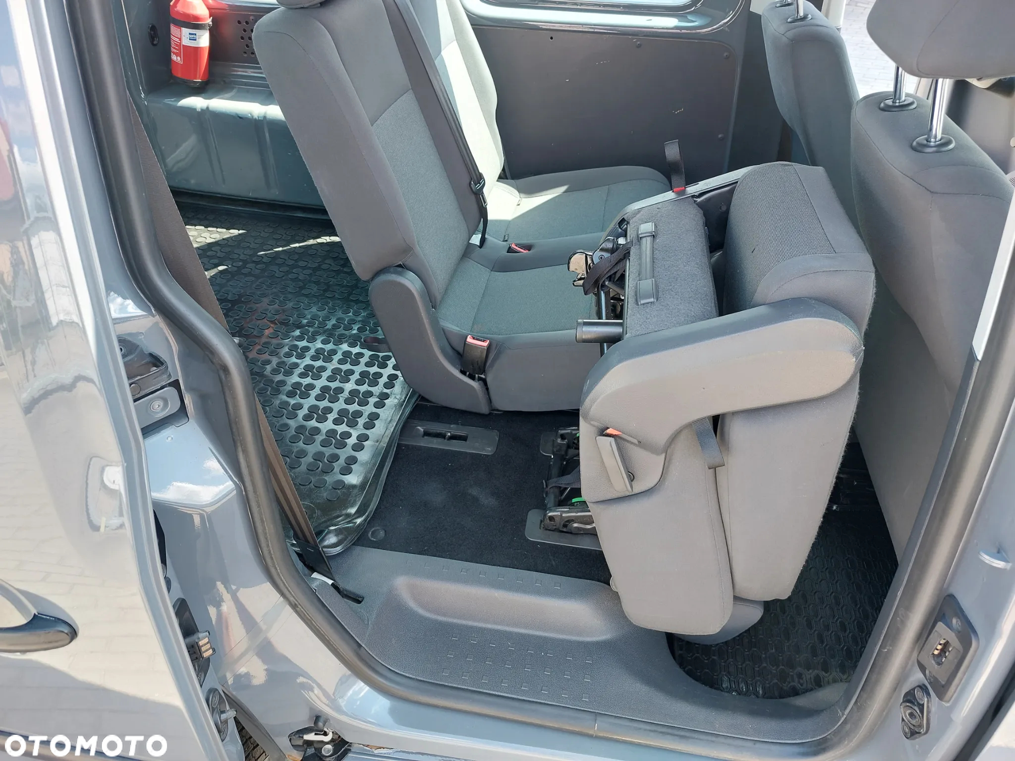 Volkswagen Caddy 1.6 TDI Comfortline - 21