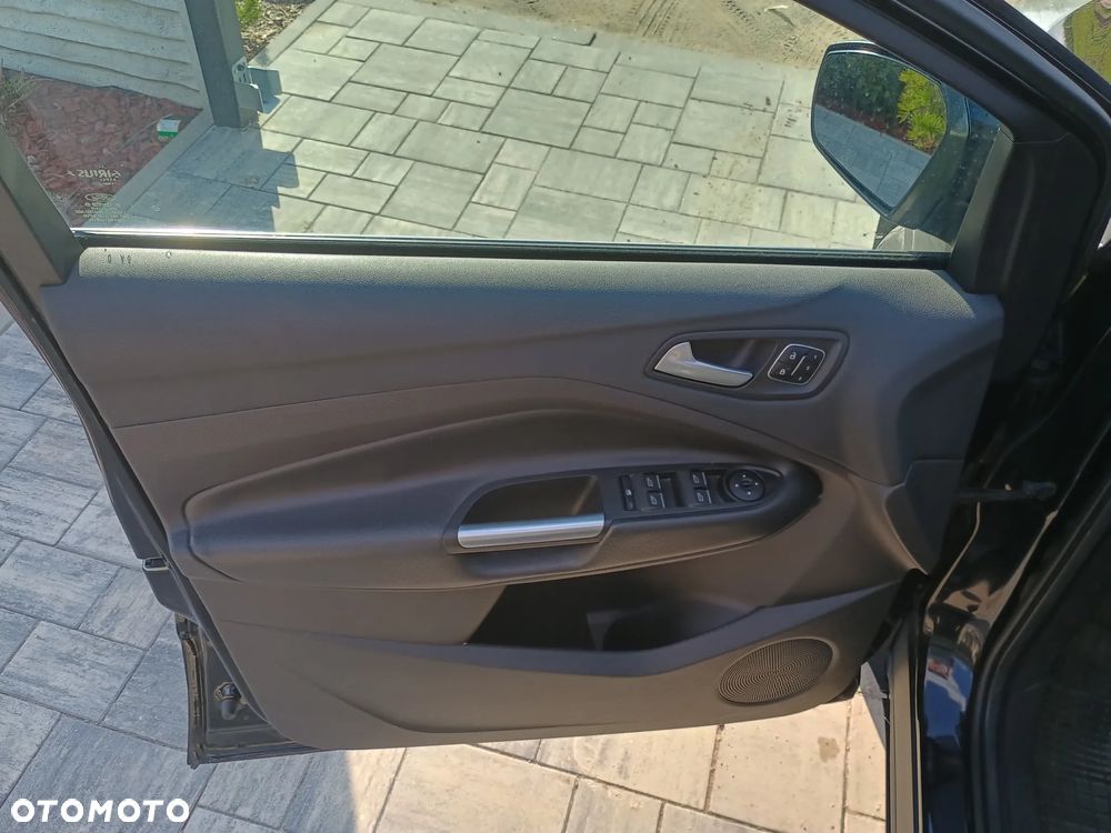 Ford Escape - 16