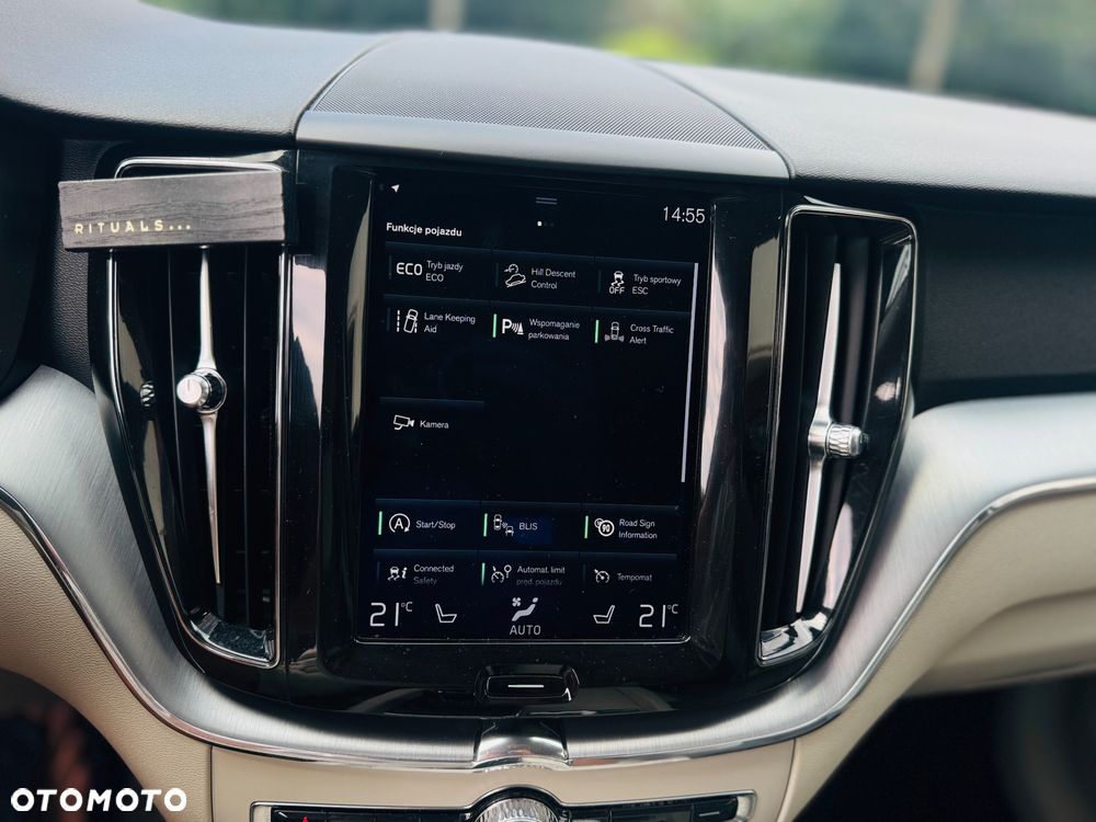 Volvo XC 60 D4 AWD Geartronic Momentum - 10