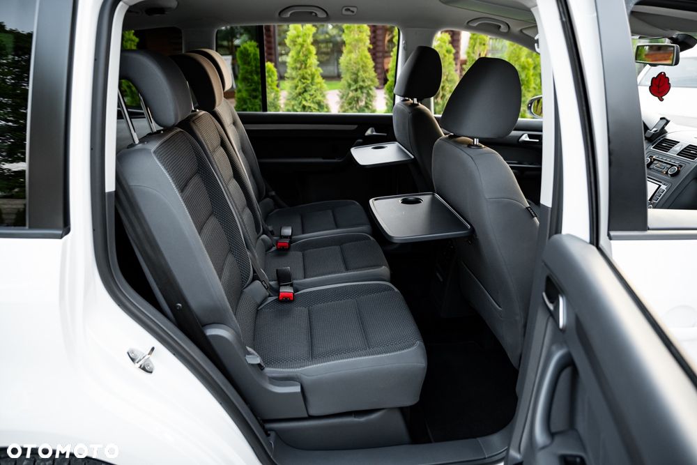 Volkswagen Touran 2.0 TDI DPF DSG Highline - 21