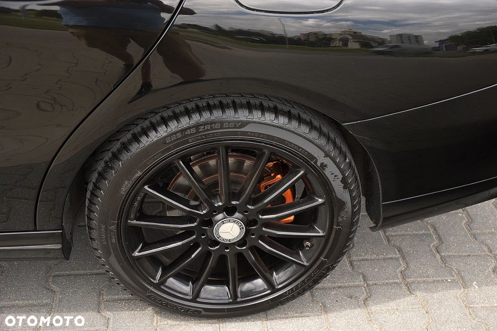 Mercedes-Benz CLA 250 Sport 7G-DCT - 21