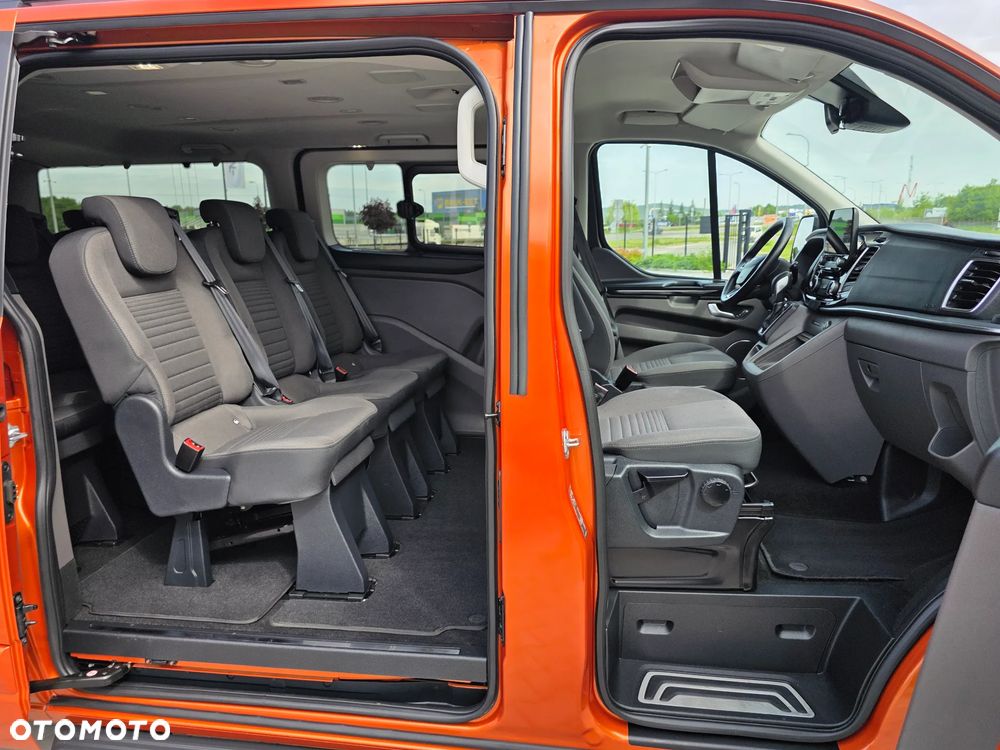 Ford Tourneo Custom 2.0 TDCi L2 Titanium SelectShift - 26