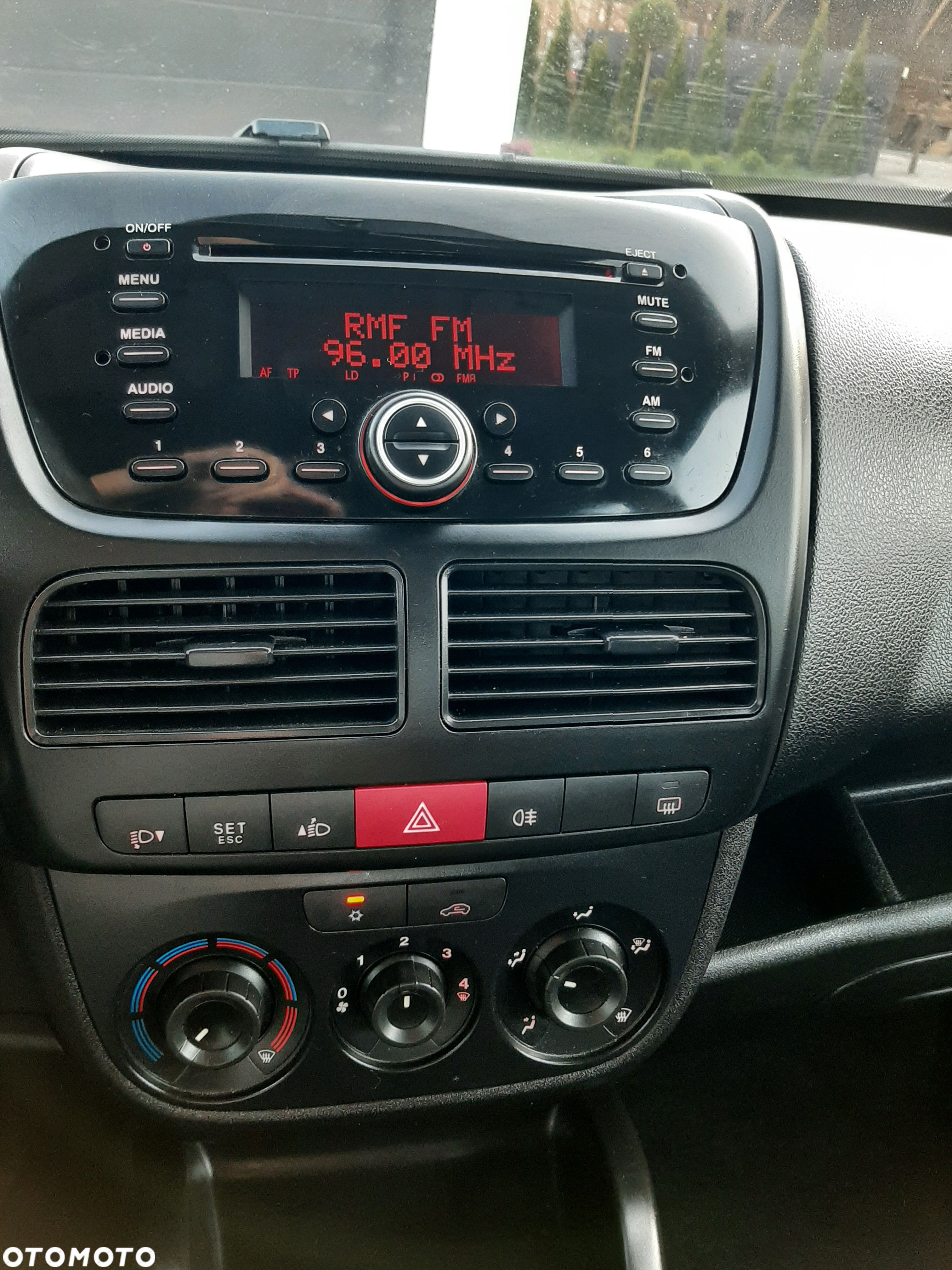 Opel Combo Tour 1.4 Cosmo - 8