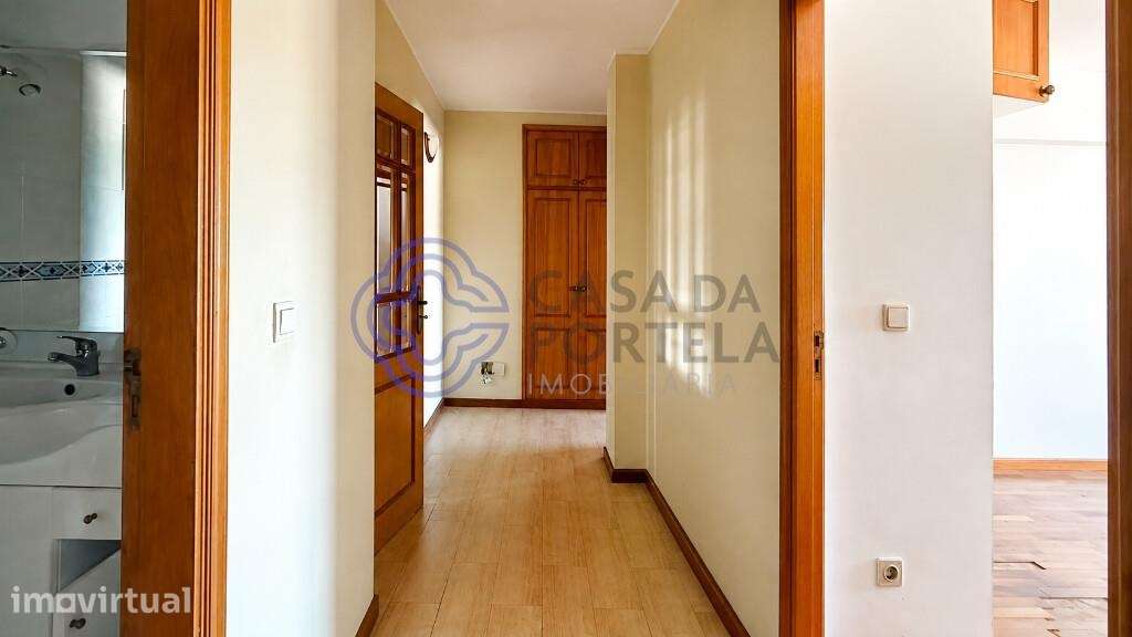 T3 c/varanda e 2 lugares de garagem- Leça do balio - Grande imagem: 4/17