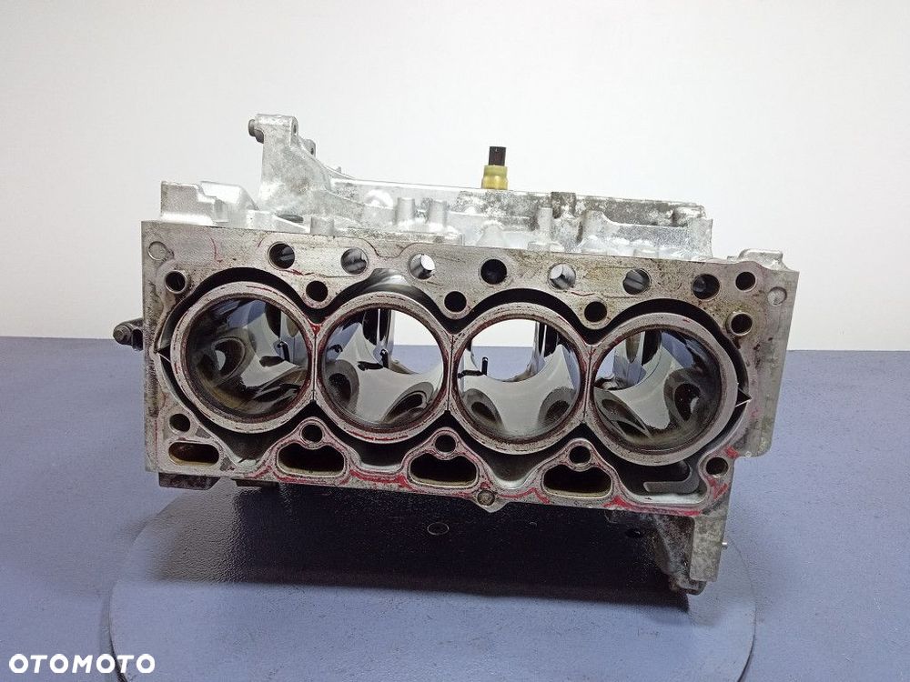 VOLVO XC60 II 2.0 D3 150 KM BLOK SILNIKA D4204T4 - 5