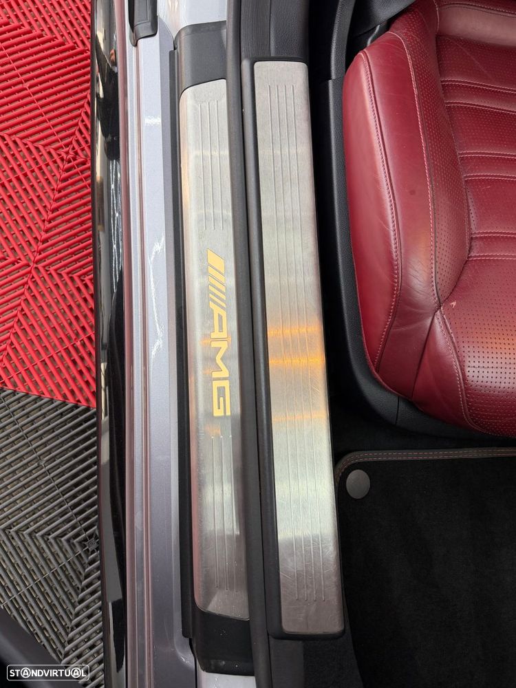 Mercedes-Benz SL 63 AMG Speedshift 7G-MCT 2LOOK Edition - 10