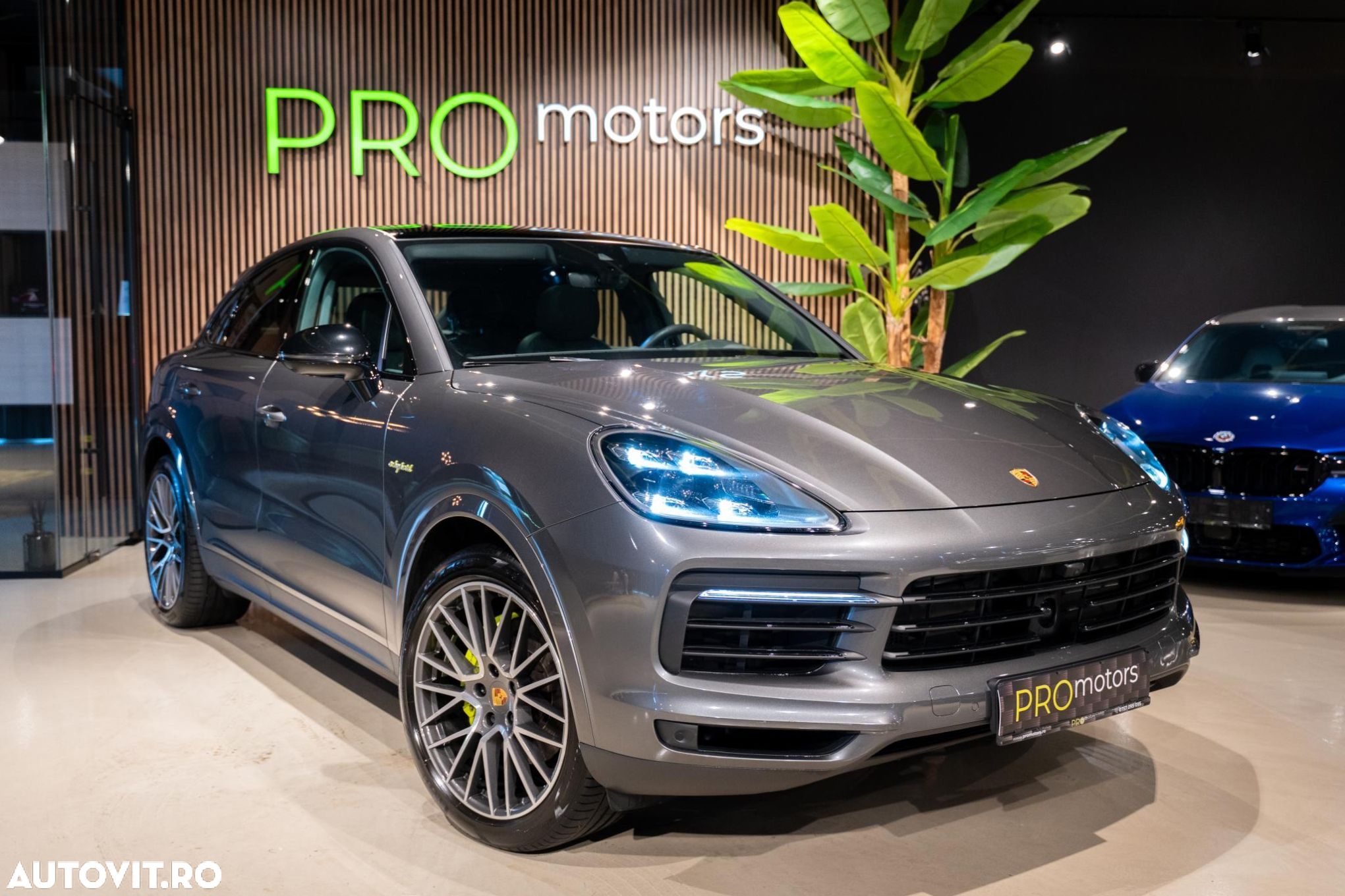 Porsche Cayenne Coupe - 12