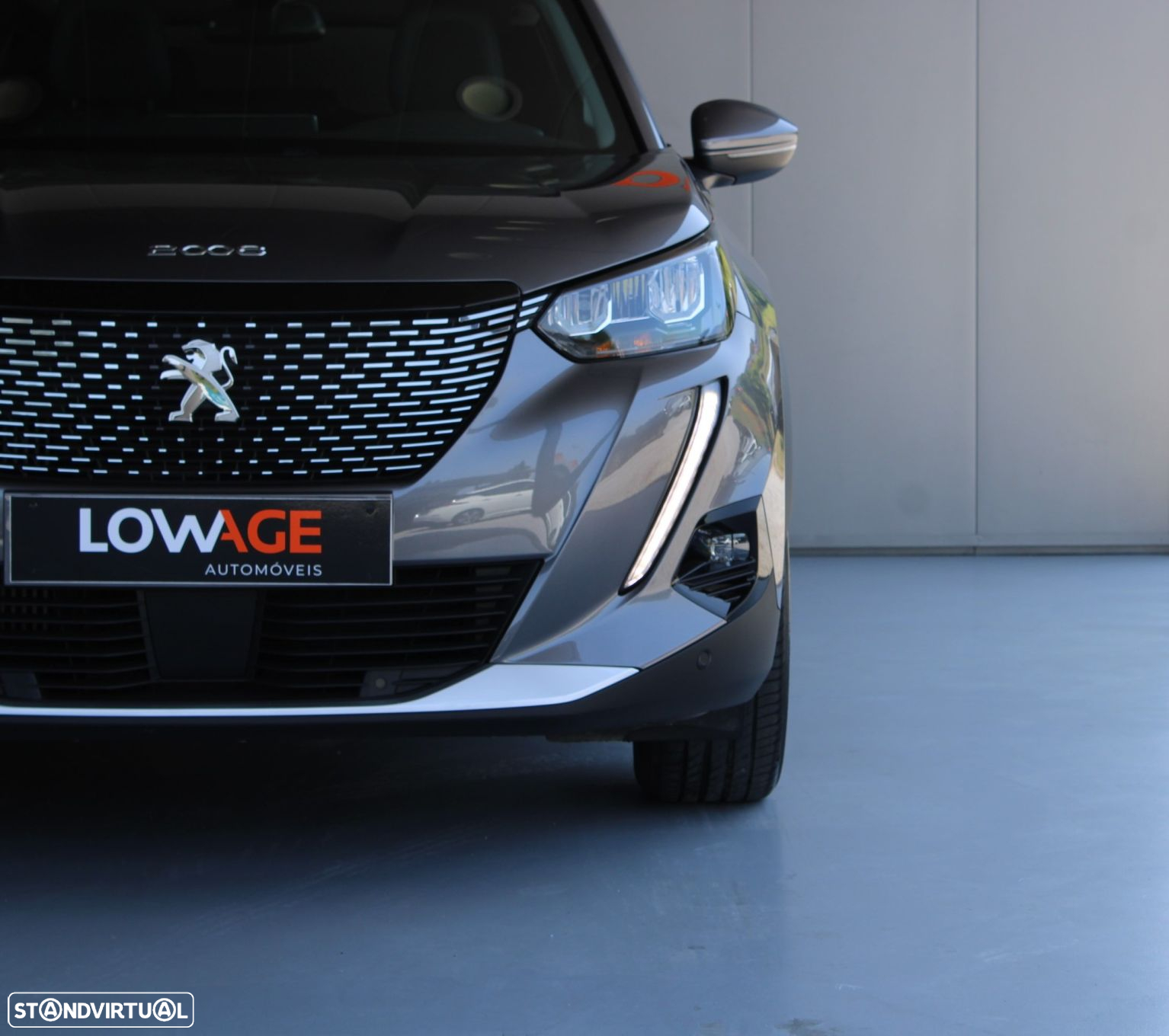 Peugeot 2008 1.2 PureTech Allure Pack EAT8 - 5
