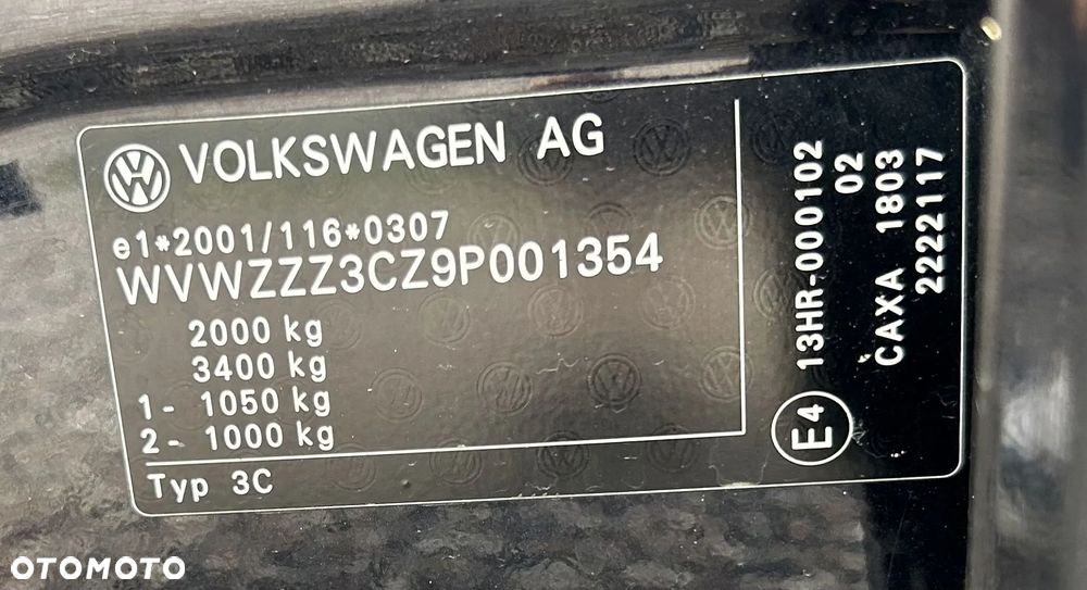 Volkswagen Passat - 23