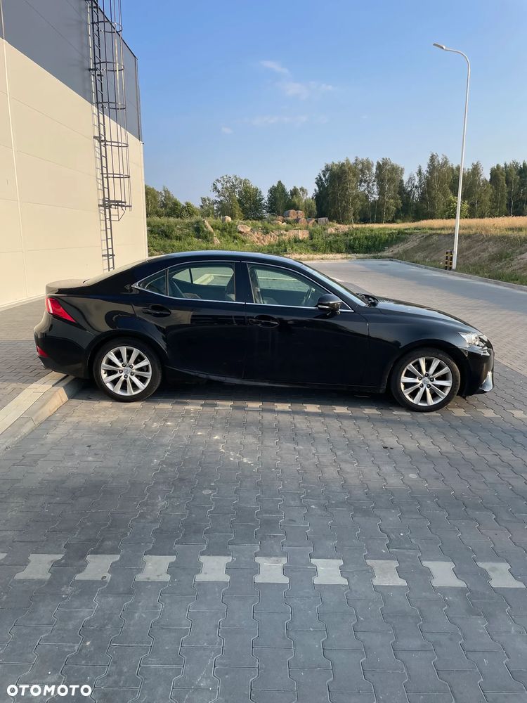 Lexus IS 200t Elegance - 1