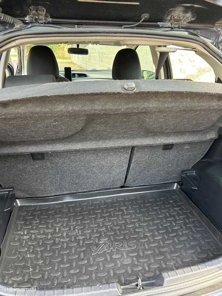 Toyota Yaris 1.4 D-4D SE Sport - 27