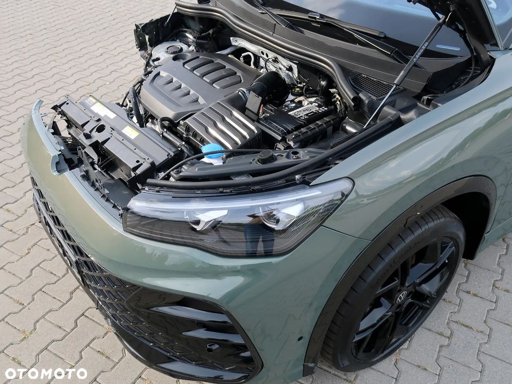 Volkswagen Tiguan 2.0 TSI 4Mot R-Line Plus DSG - 28
