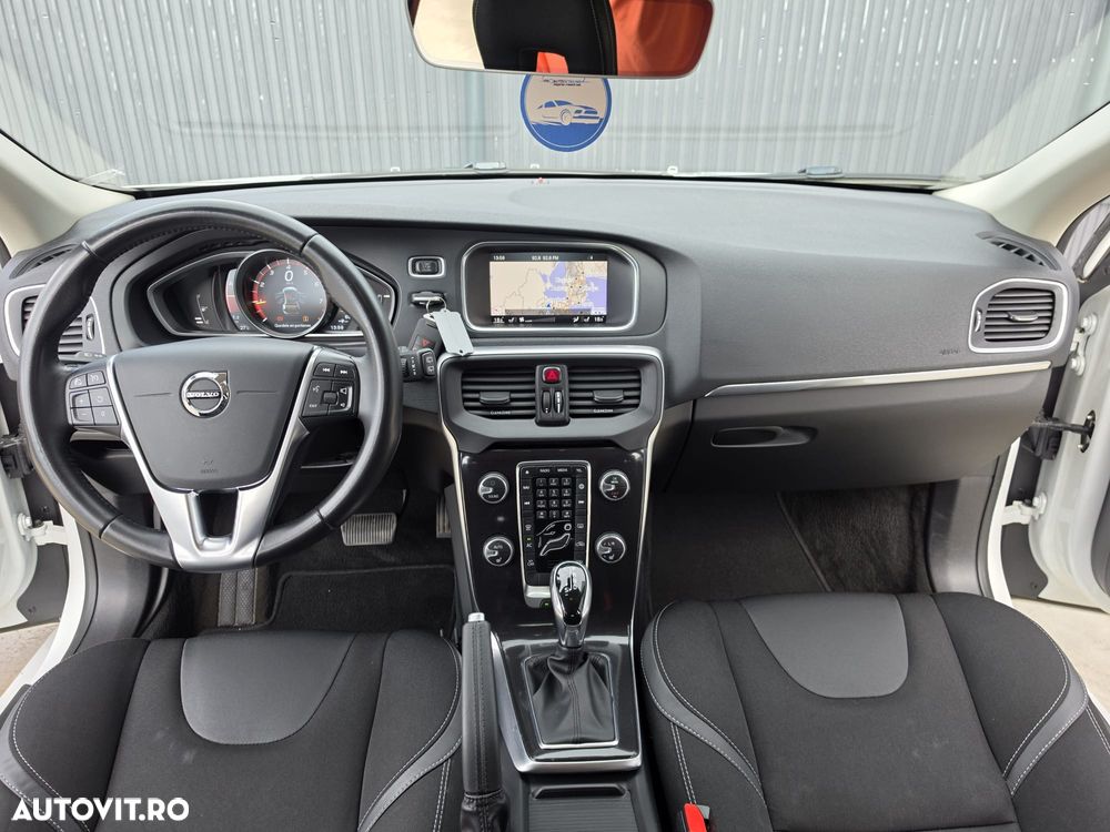 Volvo V40 - 3
