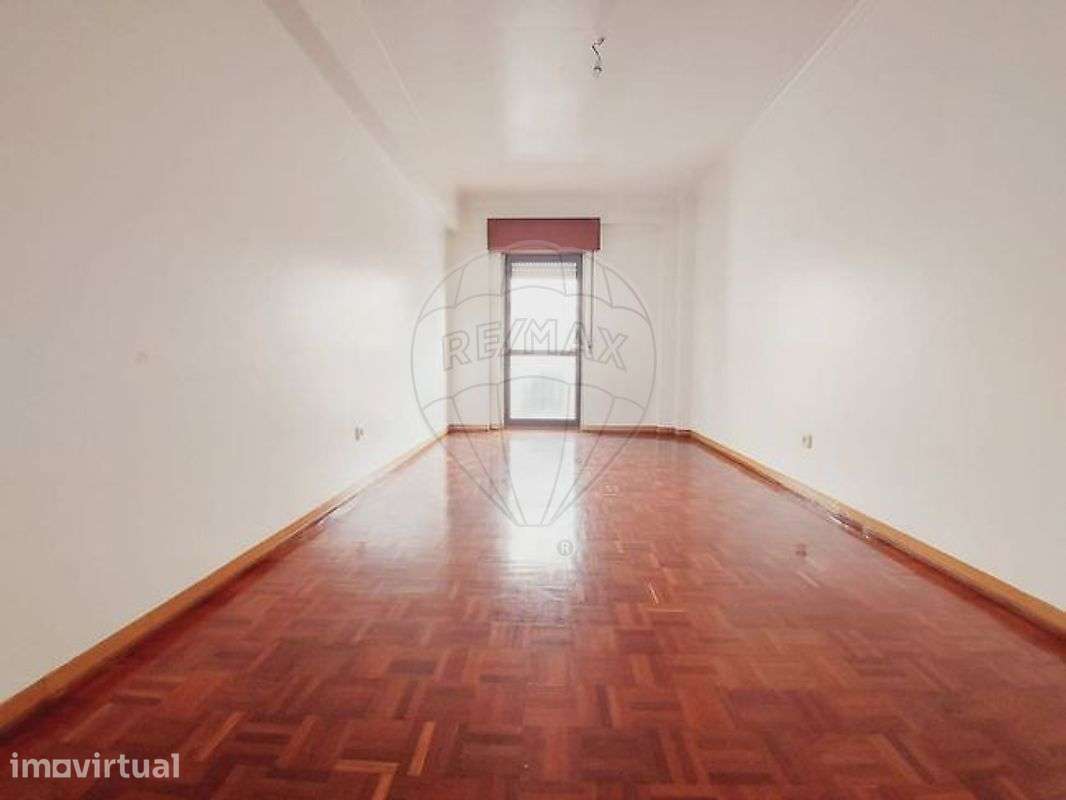 Apartamento T2 para arrendamento - Grande imagem: 5/13