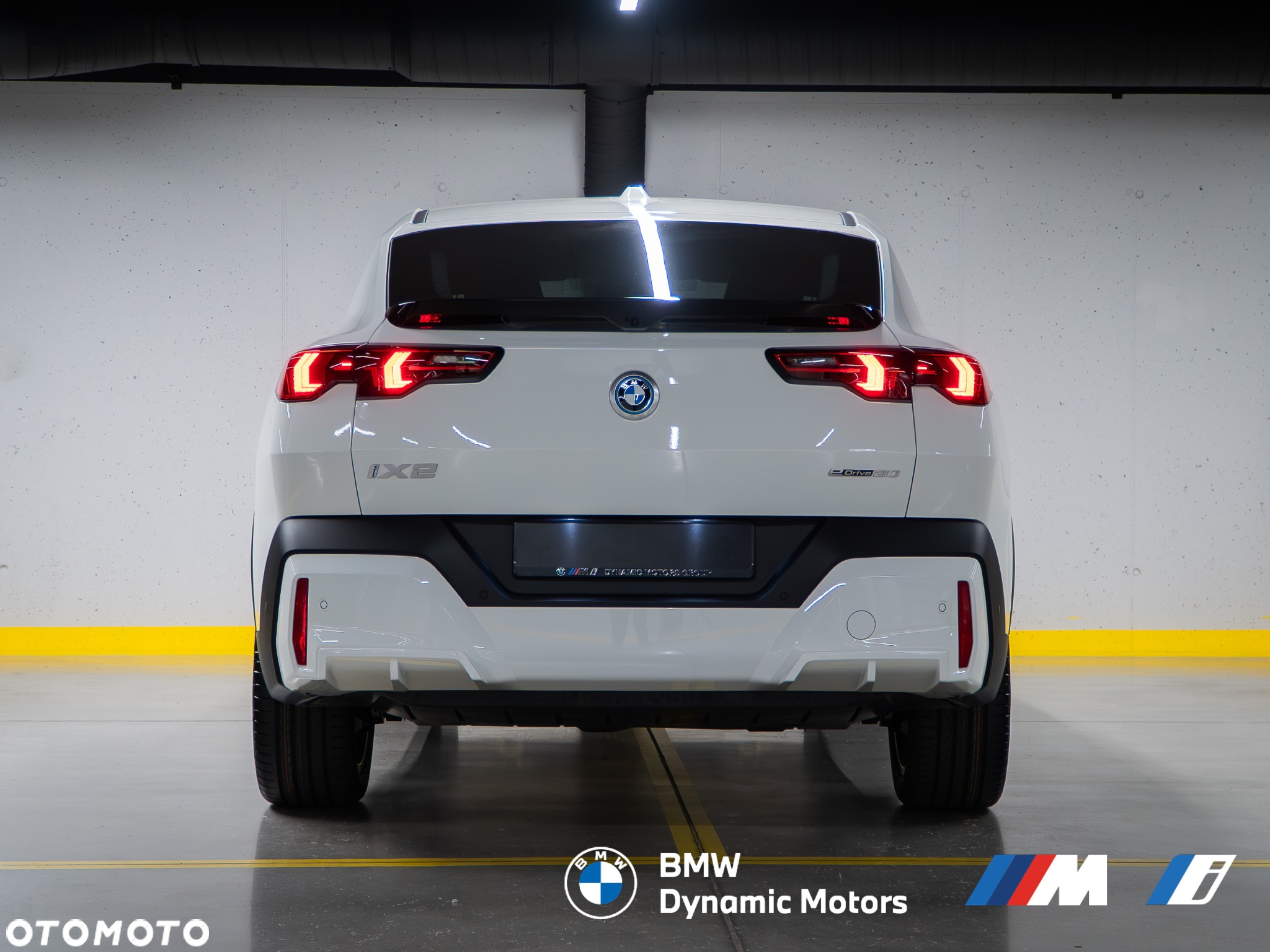 BMW iX2 eDrive20 - 5