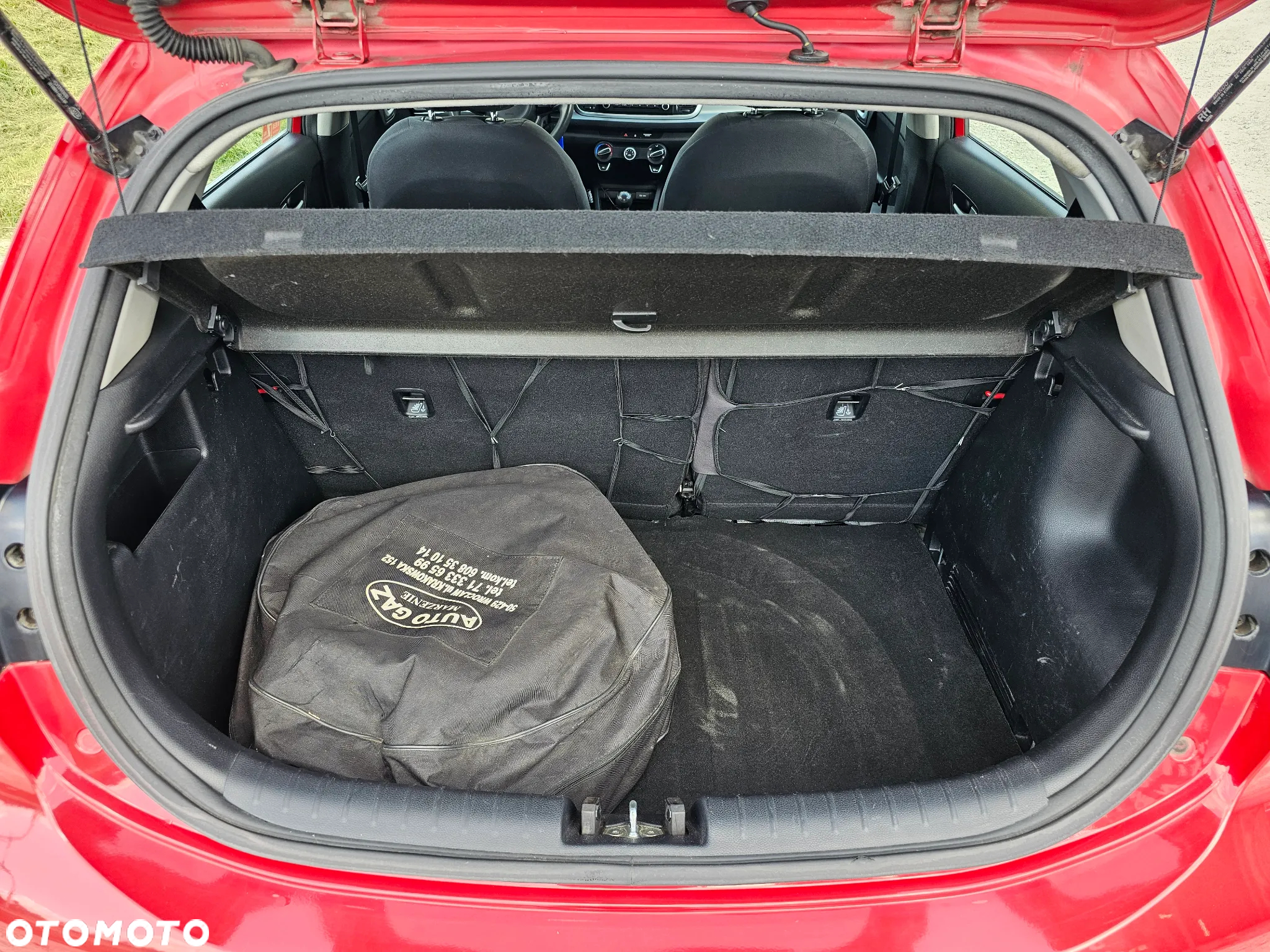 Kia Rio - 16