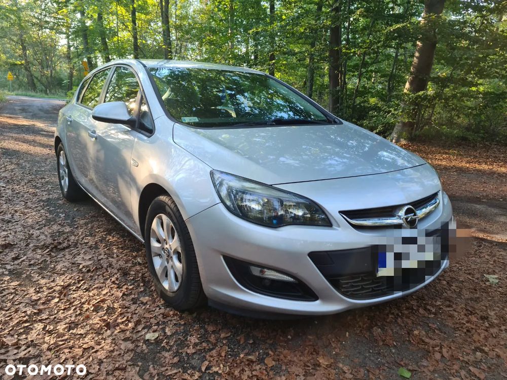 Opel Astra - 1