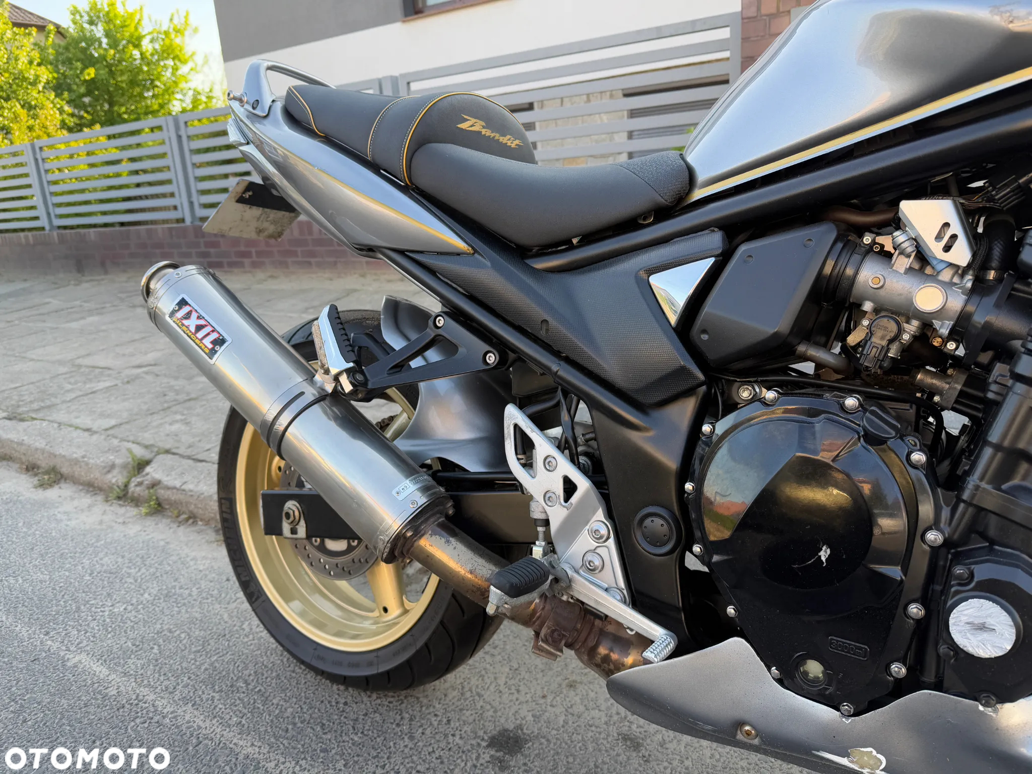 Suzuki Bandit - 26