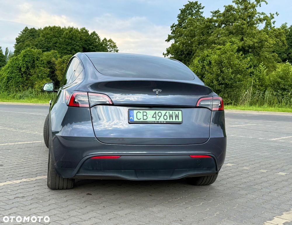 Tesla Model Y RWD - 4