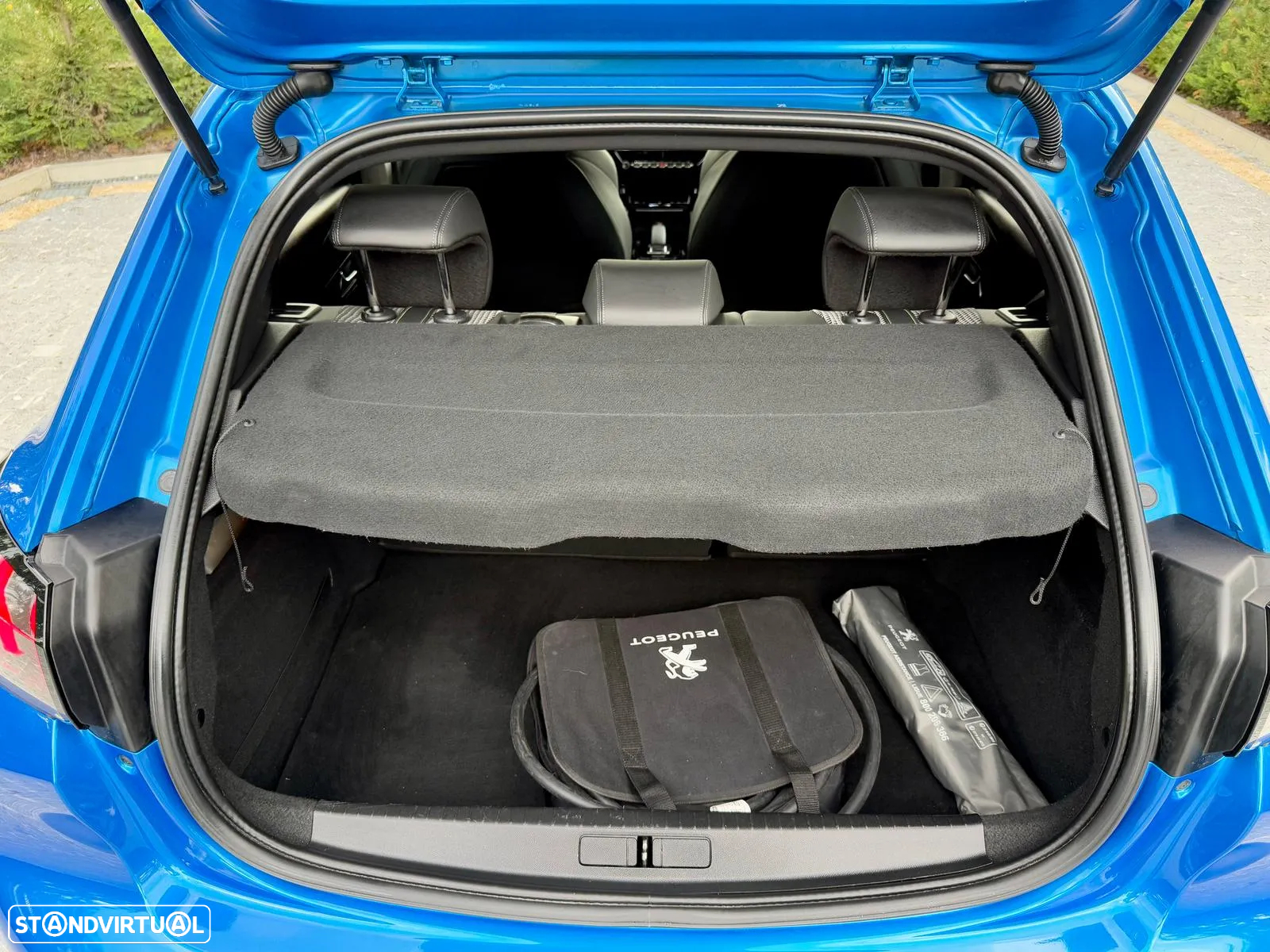 Peugeot e-208 50 kWh GT Line - 22
