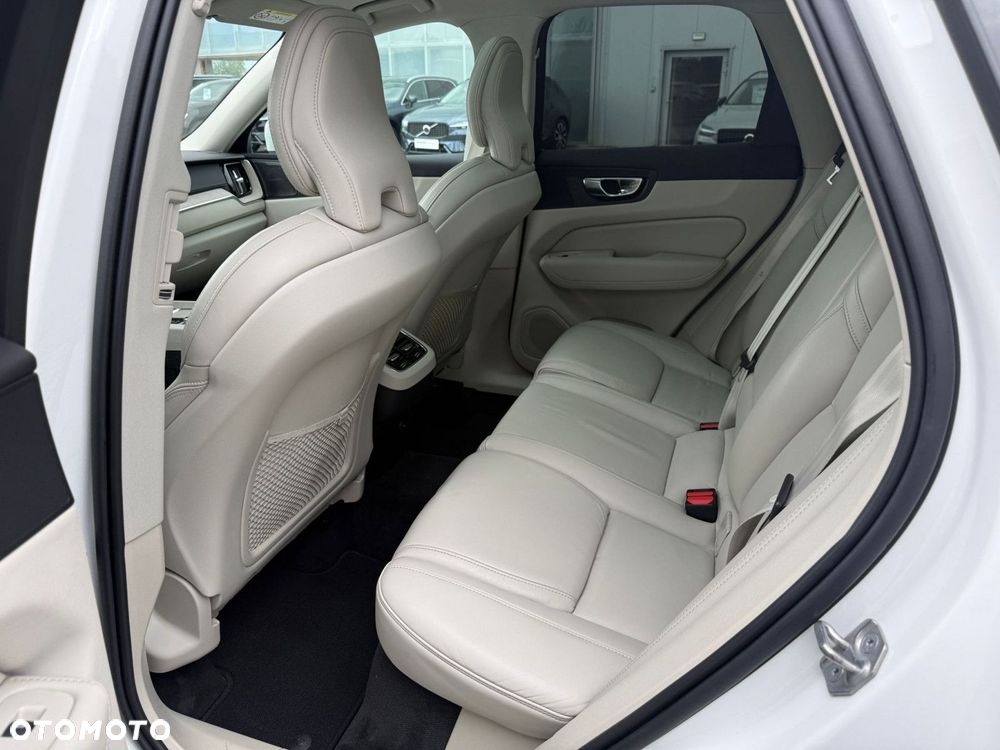 Volvo XC 60 - 15