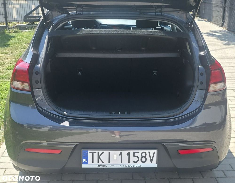 Kia Rio - 6
