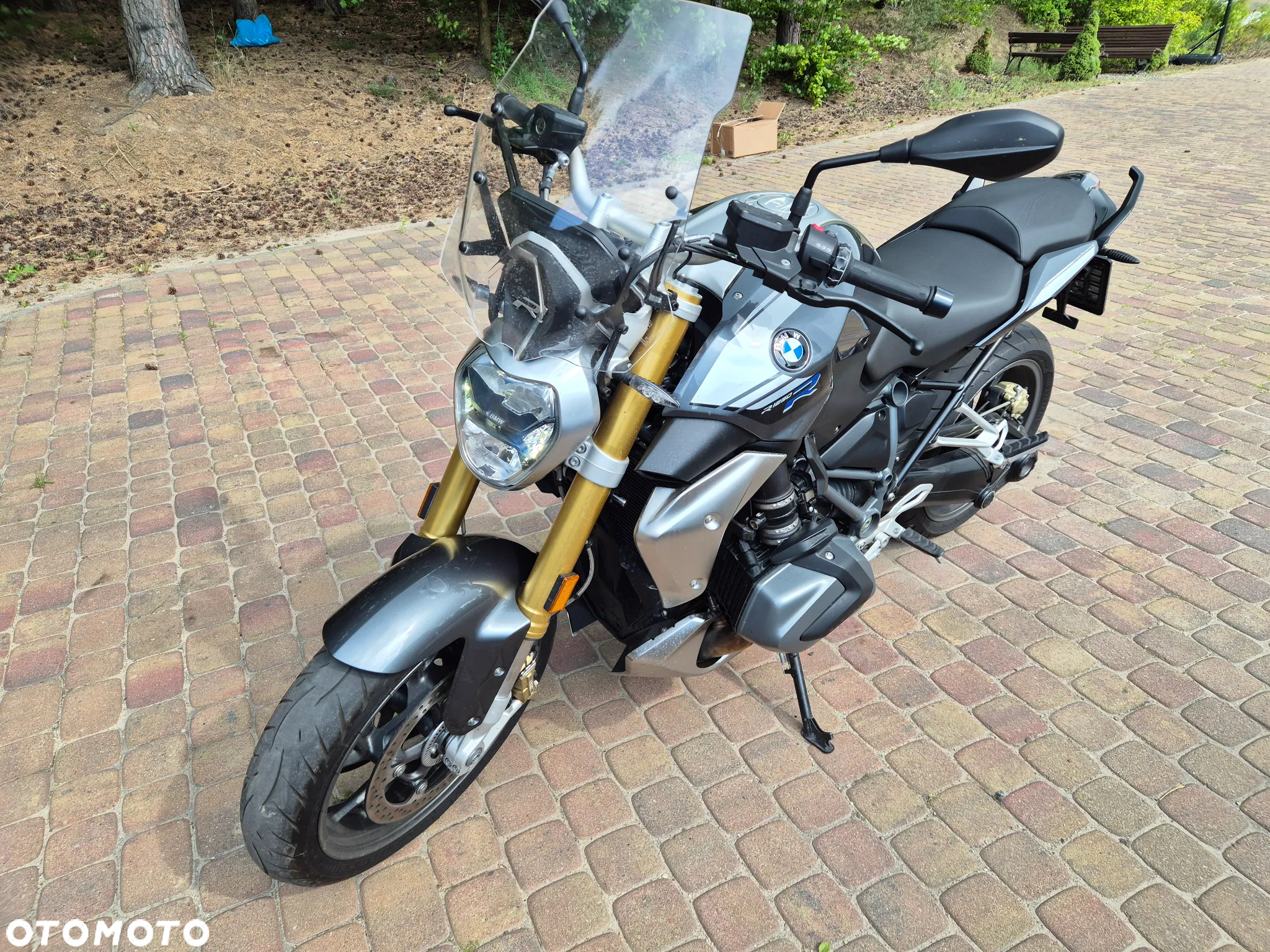 BMW R - 7