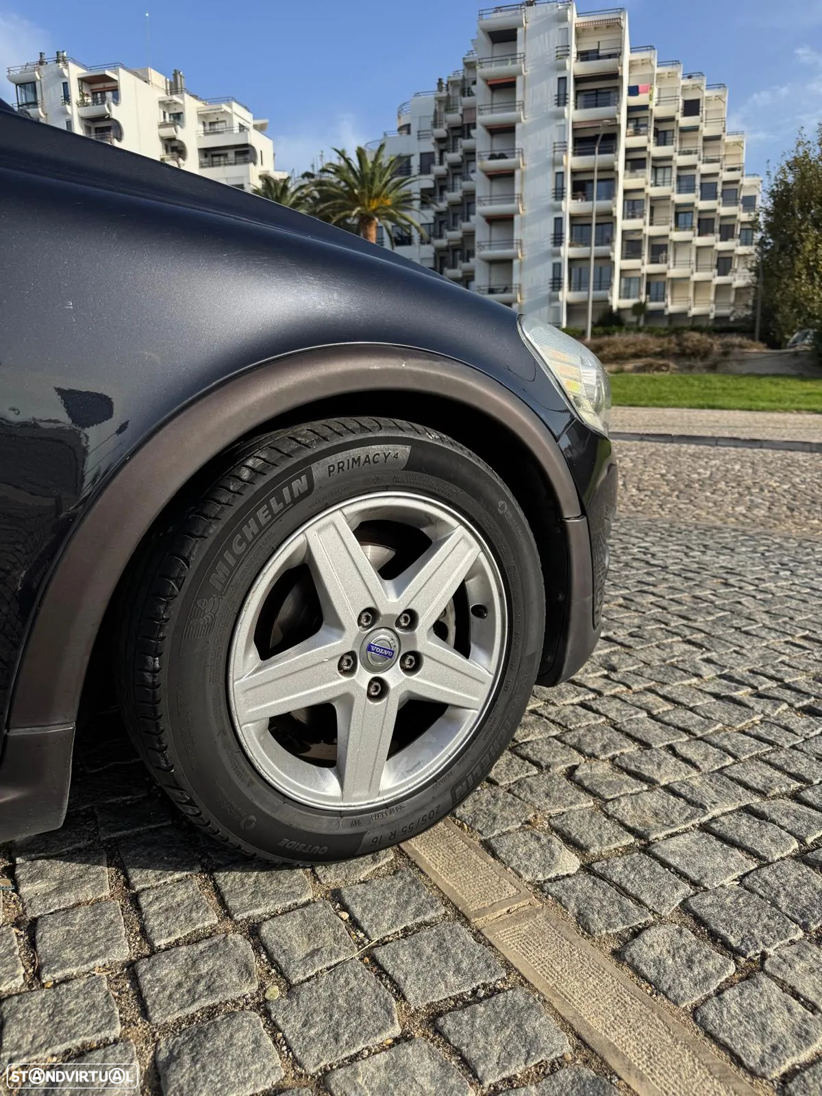 Volvo C30 1.6 D Drive 99g Summum Start/Stop - 5