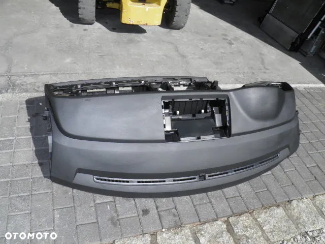 KONSOLA DESKA AIRBAG VW T6 MULTIVAN - 14