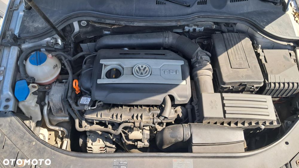 Volkswagen Passat 1.8 TSI Individual - 10