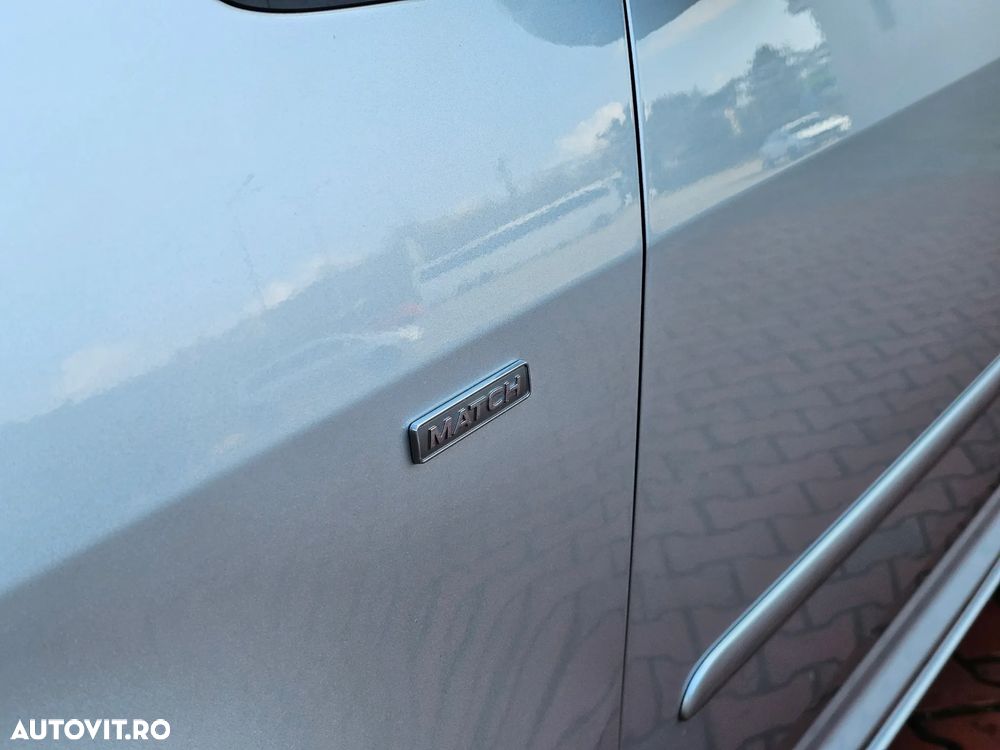 Volkswagen Touran 1.4 TSI DSG MATCH - 27