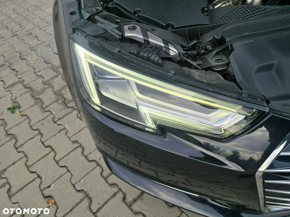 Audi A4 Limousine - 9