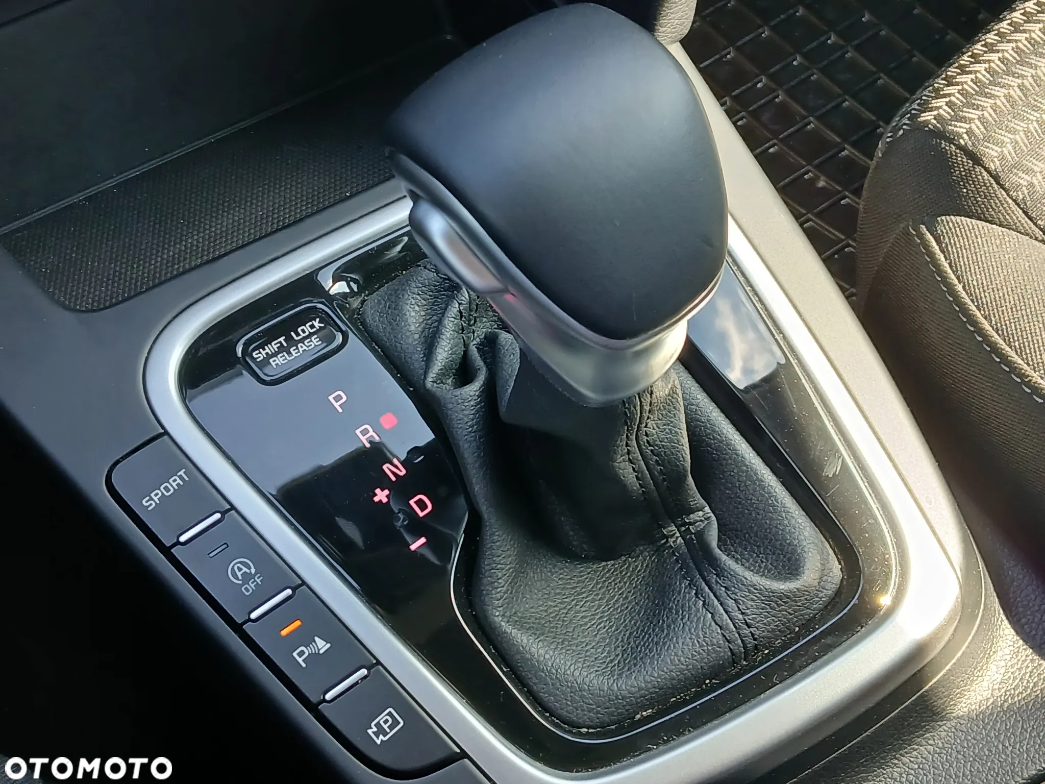 Kia XCeed 1.5 T-GDI M DCT - 11