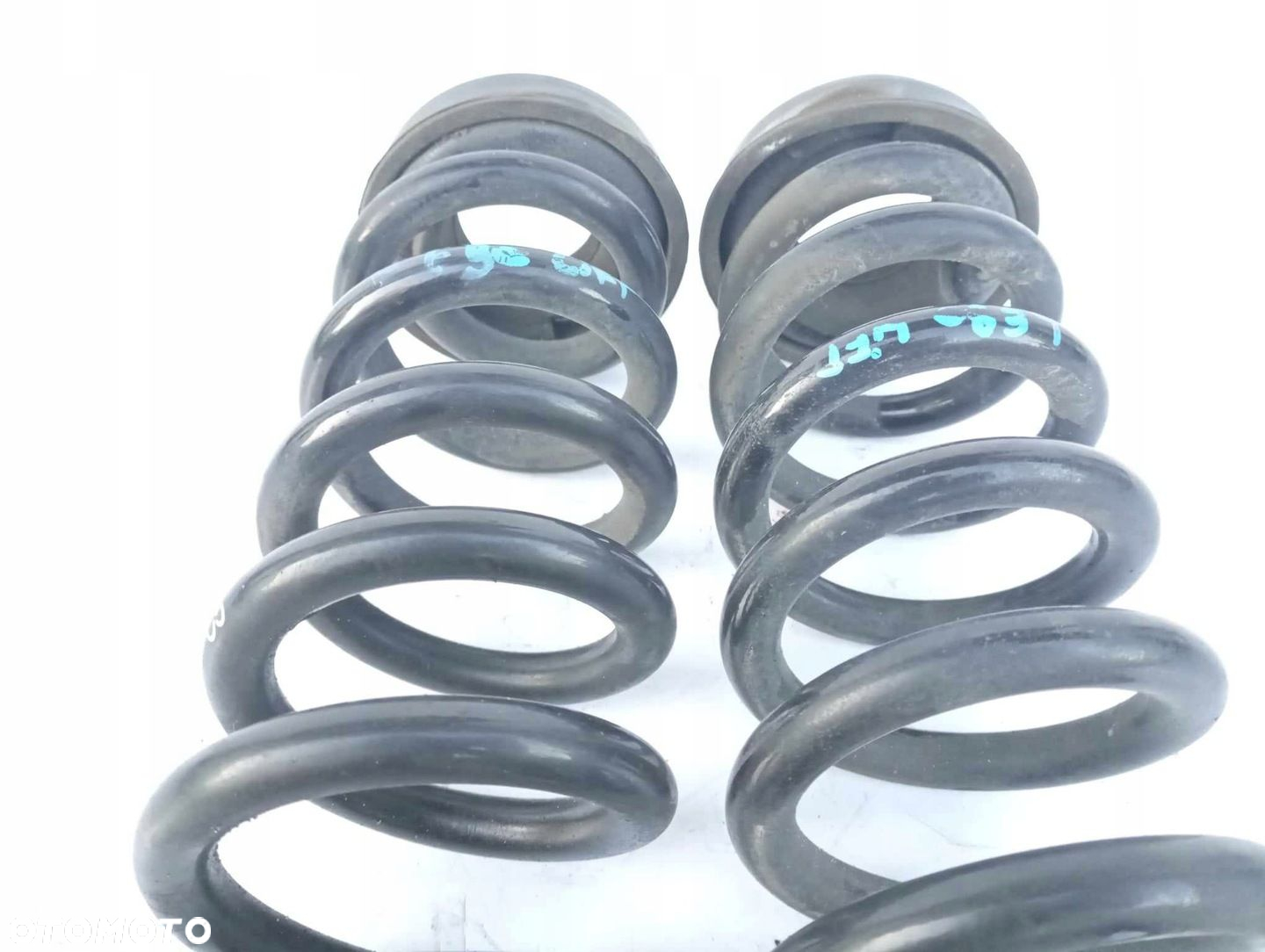 SPRĘŻYNY ZAWIESZENIA TYŁ TYLNE C5 BMW E90 E87 - 4