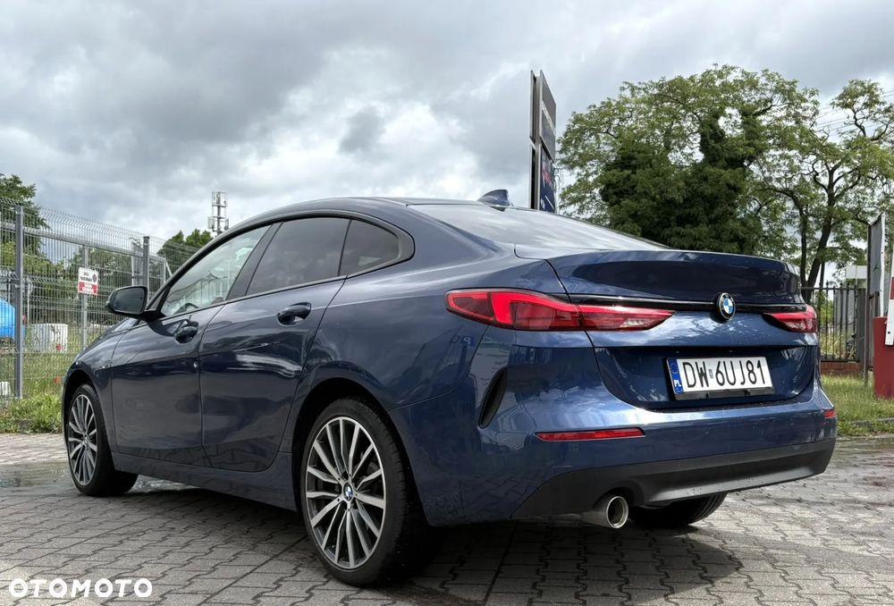 BMW Seria 2 218i - 6