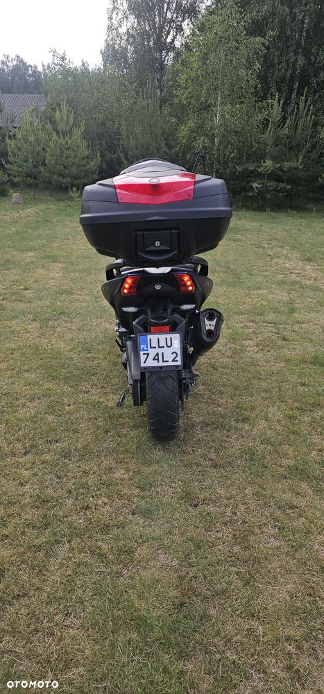Yamaha Tmax - 2