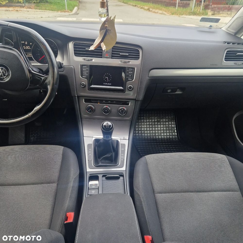 Volkswagen Golf 1.2 TSI BMT Trendline - 6