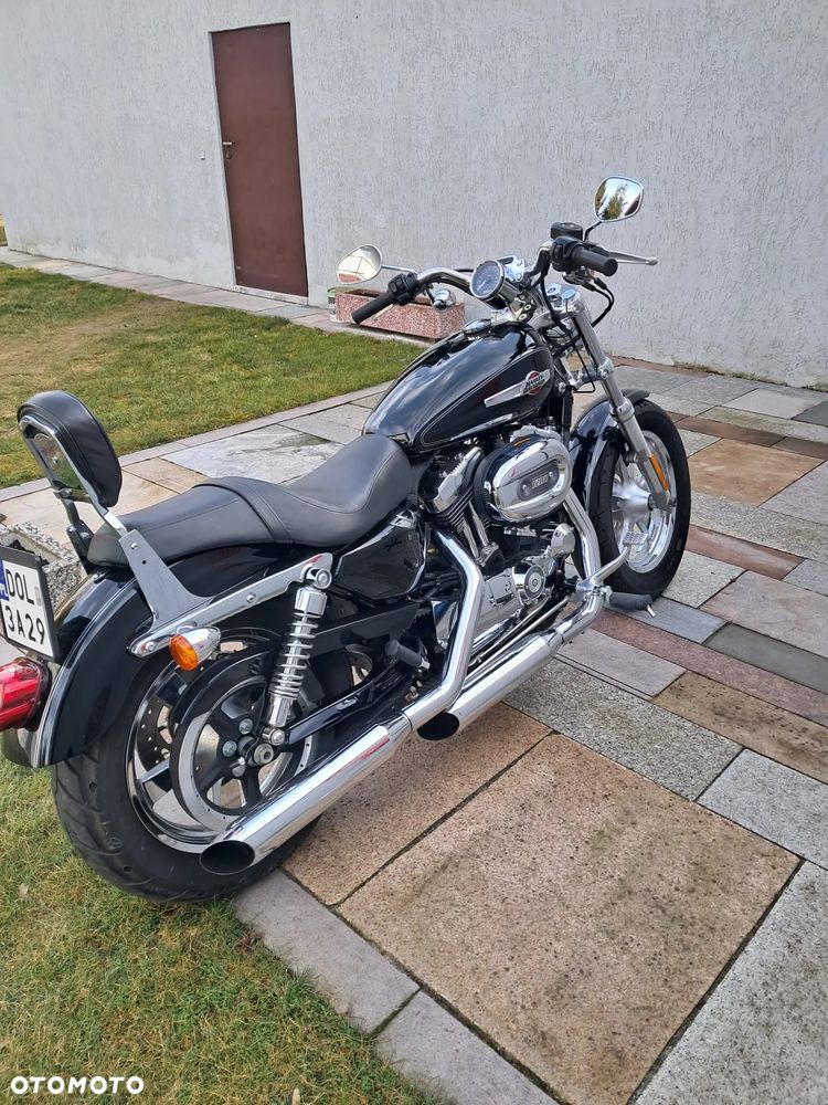 Harley-Davidson Sportster Custom 1200C - 2