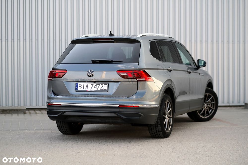 Volkswagen Tiguan - 14