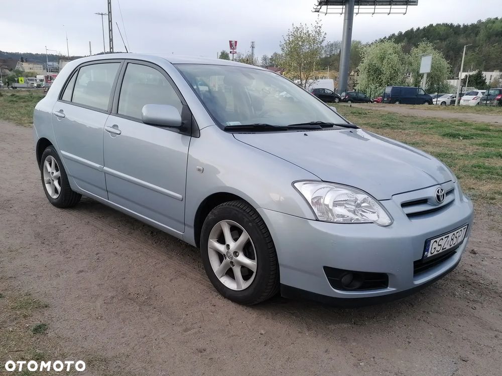 Toyota Corolla 1.4 D-4D Sol - 1