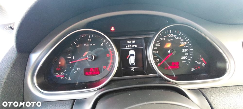 Audi Q7 3.0 TDI DPF clean diesel Quattro Tiptronic - 8