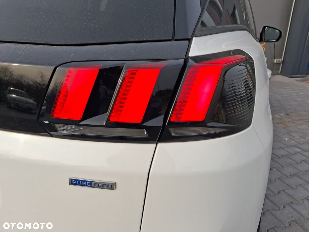 Peugeot 3008 PureTech 130 Stop & Start GPF Allure Business-Paket - 10