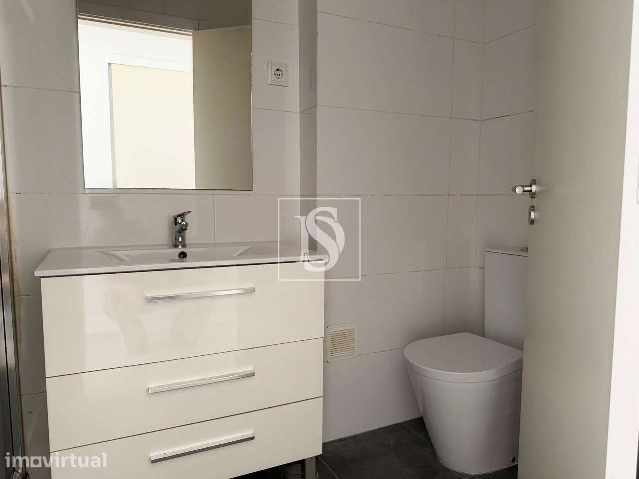 T2 Arrendamento na Moita – Totalmente Remodelado e Equipado - Grande imagem: 2/19