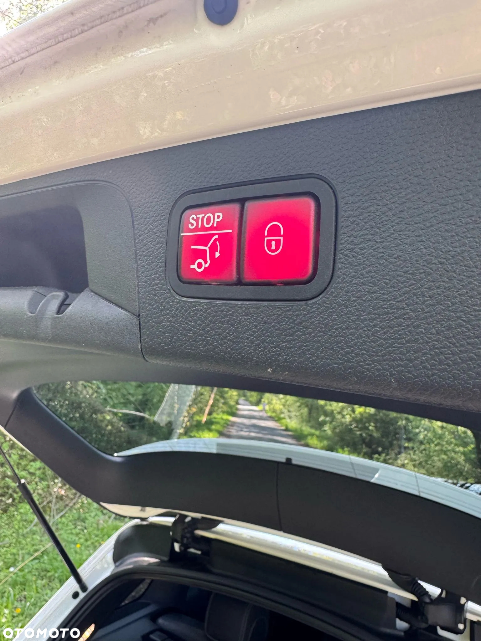 Mercedes-Benz GLC 300 4Matic 9G-TRONIC AMG Line - 14