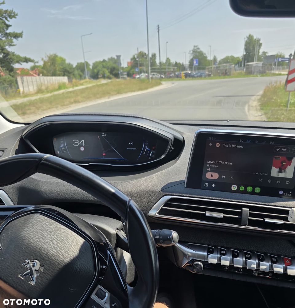 Peugeot 5008 1.2 PureTech Allure S&S EAT8 - 39