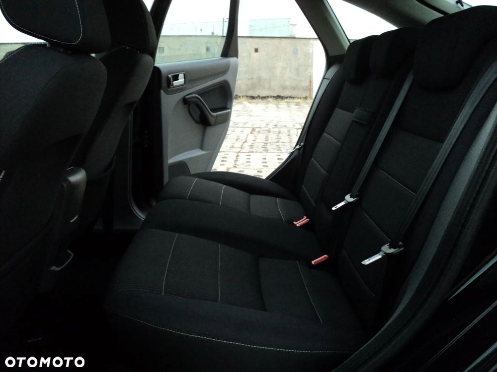 Ford Focus 1.6 Trend - 13