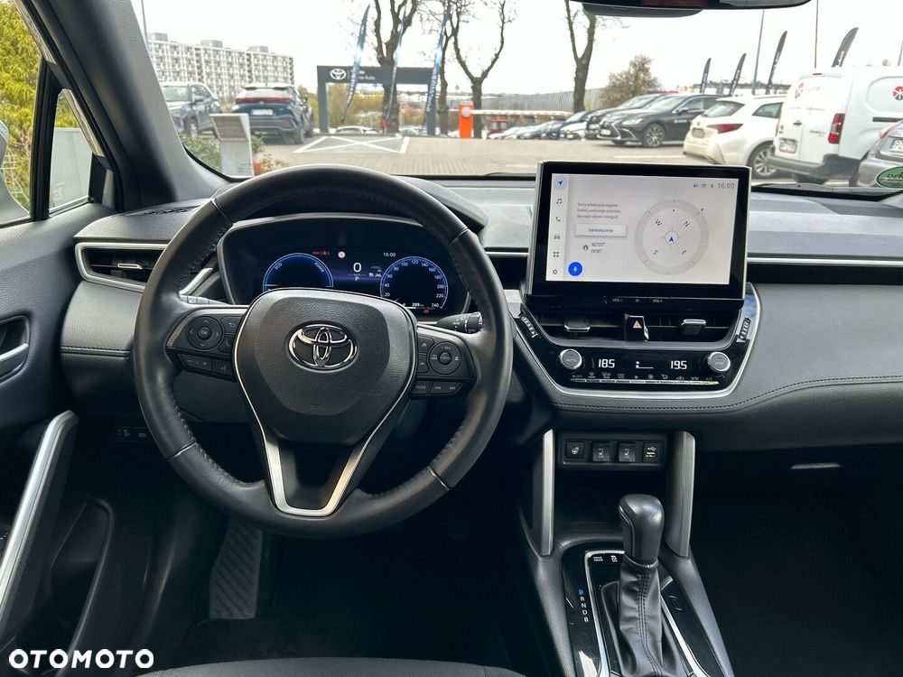 Toyota Corolla Cross - 15