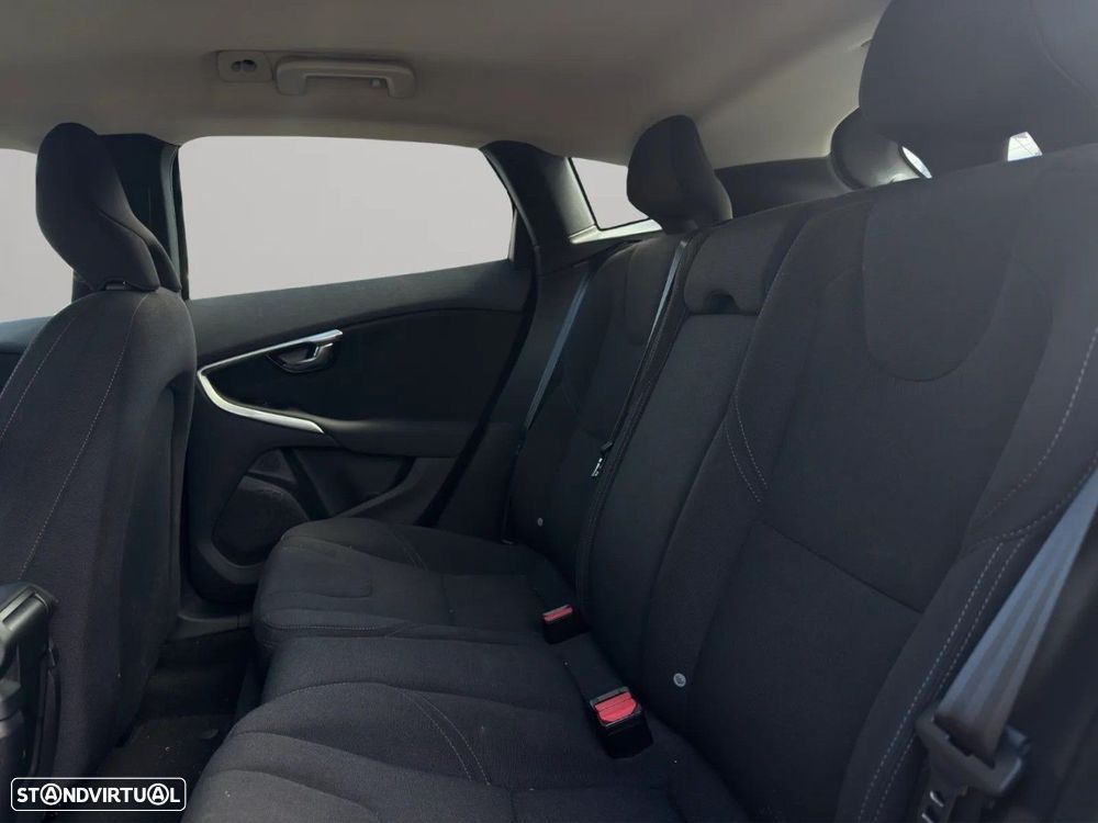 Volvo V40 1.6 D2 Momentum - 12